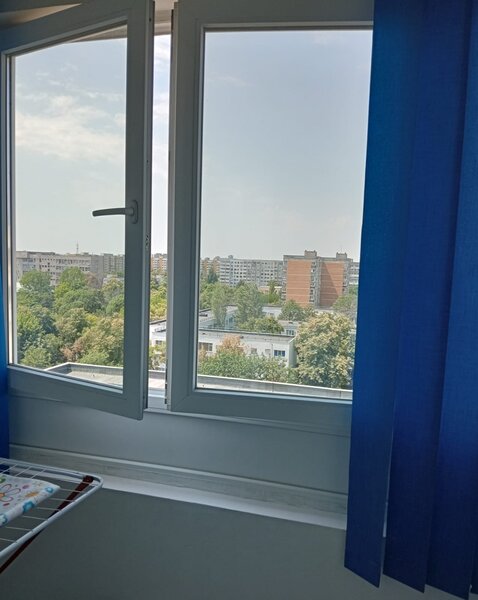 Titan, parcul Titanii, bloc anvelopat